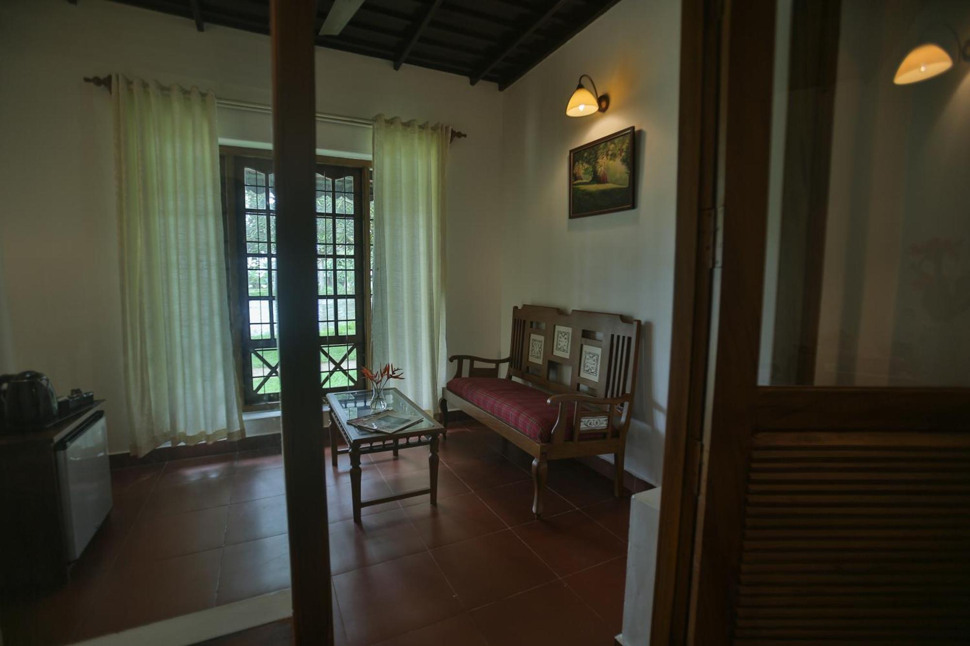 Palmgrove Lake Resort Alappuzha Εξωτερικό φωτογραφία