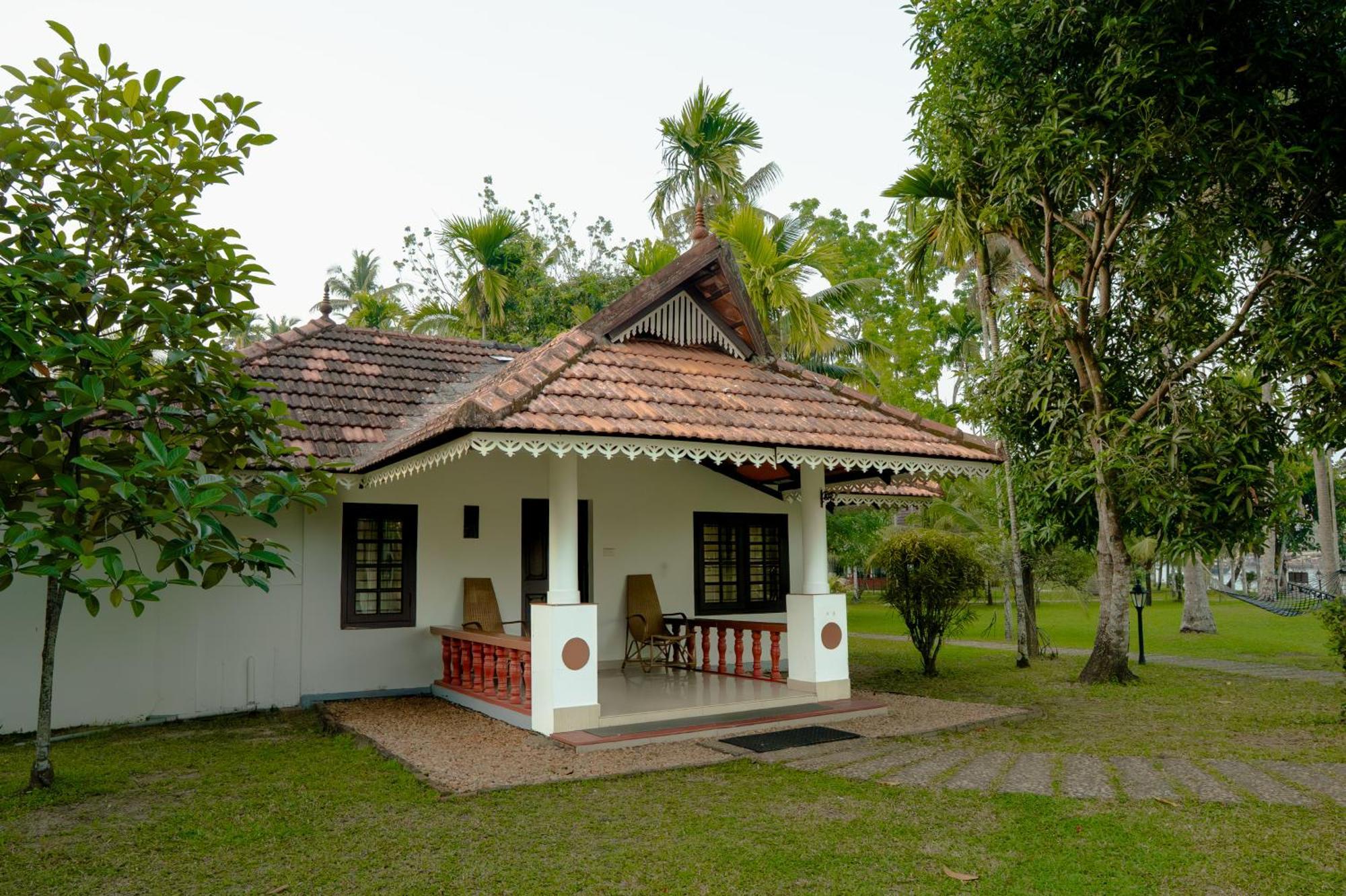 Palmgrove Lake Resort Alappuzha Εξωτερικό φωτογραφία