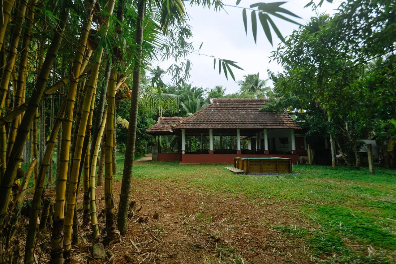 Palmgrove Lake Resort Alappuzha Εξωτερικό φωτογραφία